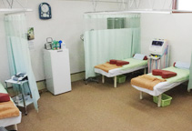 広々とした施術室